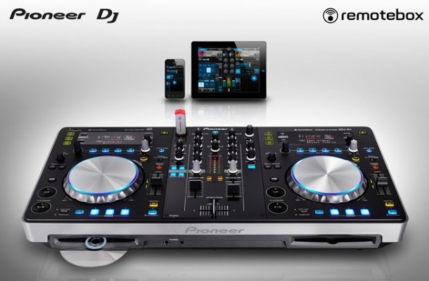 XDJ-R1